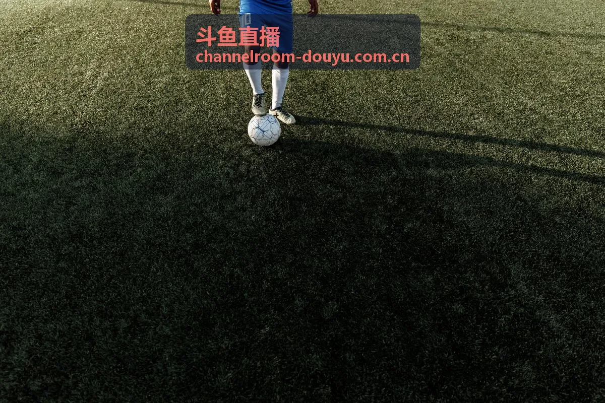 斗鱼直播主播形象管理与人设塑造